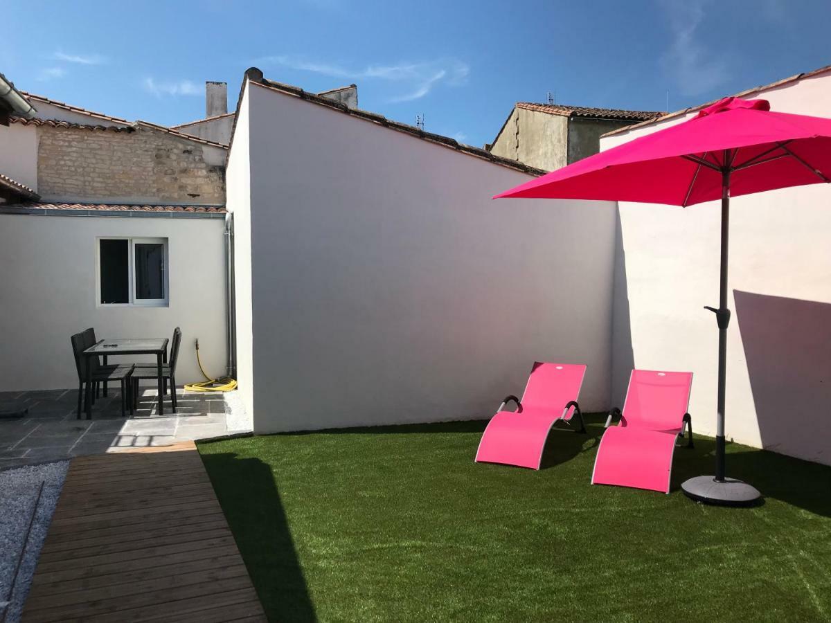 Ma Re Basse Villa La Flotte Exterior photo